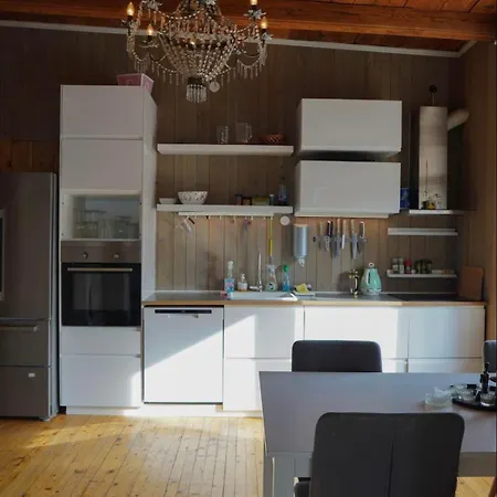 Apartment Nedre Jonholt Gard